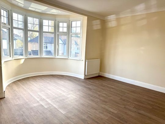 6 Bed End Terrace, Becmead Avenue, HA3 - Photo 1