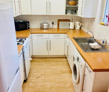 1 Bed Flat, Dron House, E1 - Photo 2