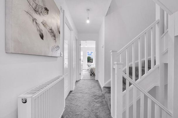 4 bedroom townhouse to rent - Photo 1