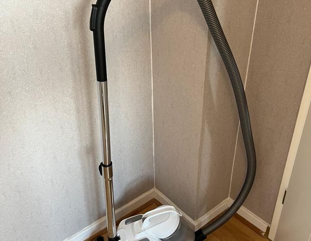 2 Zimmer-Wohnung in Oberhausen (Voll möbliert/ fully equipped) - Foto 1