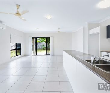 Family Friendly Home - Photo 1