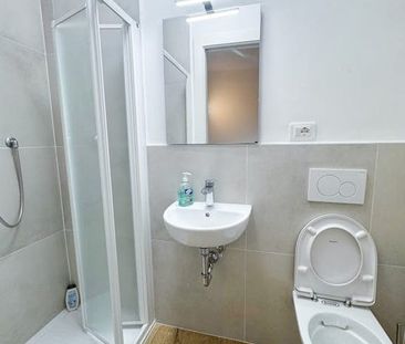 Via del Ponte allAsse, Florence, Tuscany 50144 - Photo 4