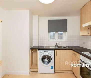 Cardinal House, Jubilee Hall Road, Farnborough, GU14 - Photo 2