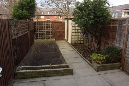 Woburn Close - Photo 2