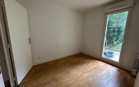 Appartement à louer 2 pièces • Châtenay-Malabry - Photo 4