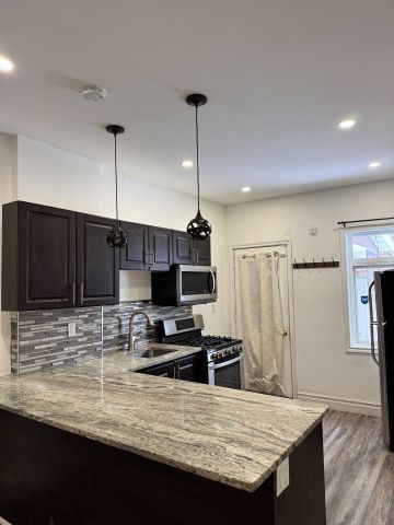 For Lease - 1152 King Street Unit# 2, Hamilton, Ontario - Photo 5