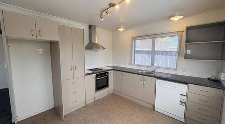 Freshly Painted Two Bedroom Home - Photo 2