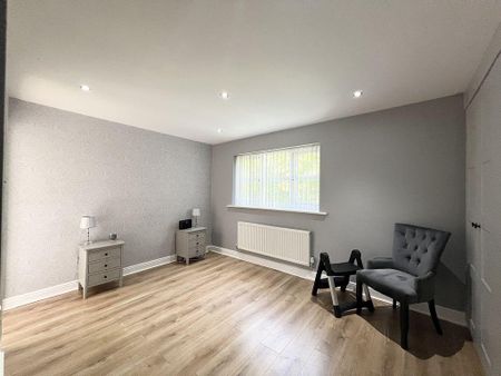 3 bedroom detached house to rent - Photo 4