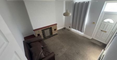Garnet Crescent, Beeston, Leeds, LS11 5JT - Photo 5