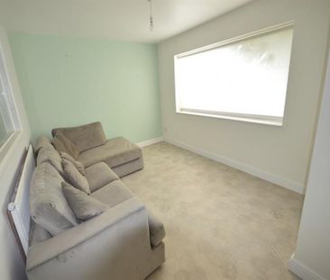 3 Bedroom Semi Detached To Let - Photo 2