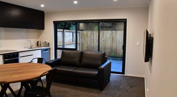 Top Floor Studio Unit in Great Location! - Photo 1