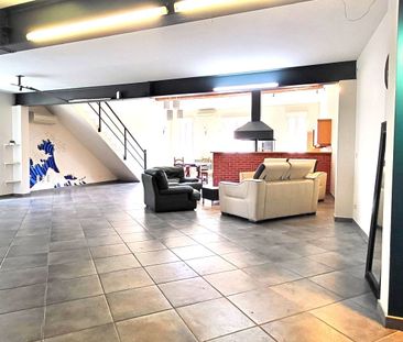 Location Maison 4 pièces 210m² - Photo 6
