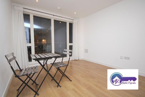 1 bedroom flat to rent - Photo 1