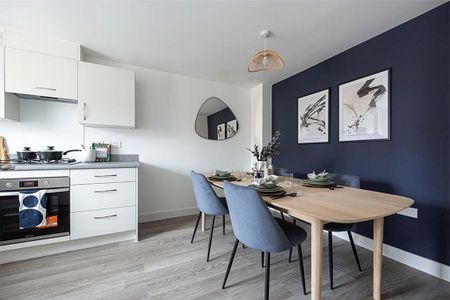 3 bedroom semi-detached house to rent - Photo 4