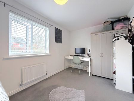 2 bedroom semi-detached house to rent - Photo 5