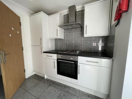 1 bedroom apartment to rent - Photo 5