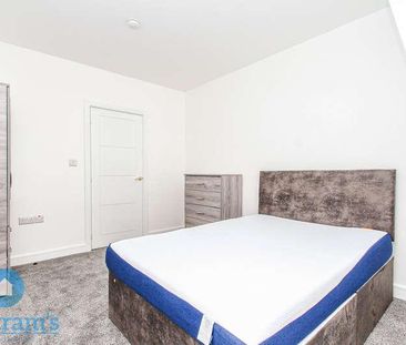 Castle Boulevard, Nottingham, NG7 - Photo 1