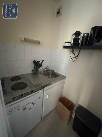 Location Appartement 1 pièce 21m² POITIERS 86000 - Photo 3