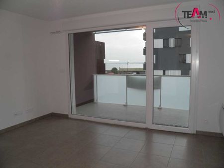 Location Appartement 2 pièces 41m² SETE 34200 - Photo 4