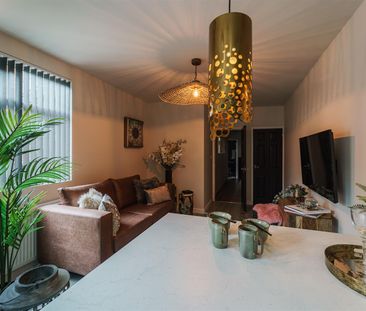 Holyhead Road, Spon End, CV1 - Photo 2