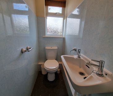 5 Bed Student Accommodation - Photo 1