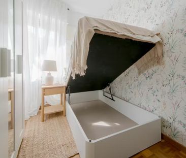 Calle de Leñeros, Madrid, Community of Madrid 28039 - Photo 6