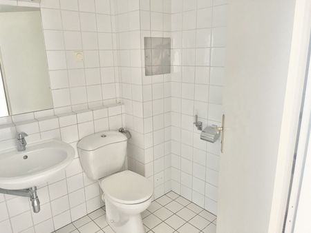 Lichtdurchflutete 1-Zimmer-Wohnung im 5. Stock mit Lift – Nähe U4 Pilgramgasse - Photo 5