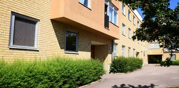 Jarlavägen 9 A, våning 3 - Photo 2