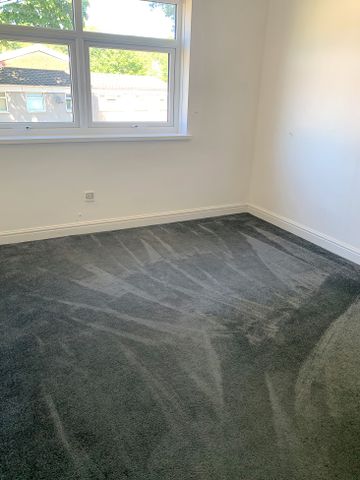 £1,350 PCM, Spacious Four Bedroom House with Enclosed Rear Garden in Pennsylvania, Llanedeyrn, Cardiff, CF23 9LW - Photo 4