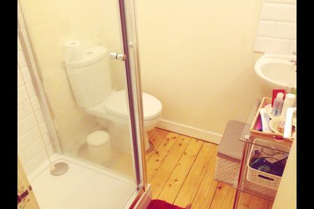 1 Bed Flat, Bonnington Road, EH6 - Photo 2