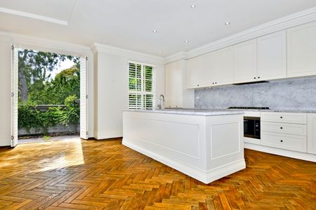 2/45 St Georges Road, Toorak - Photo 3