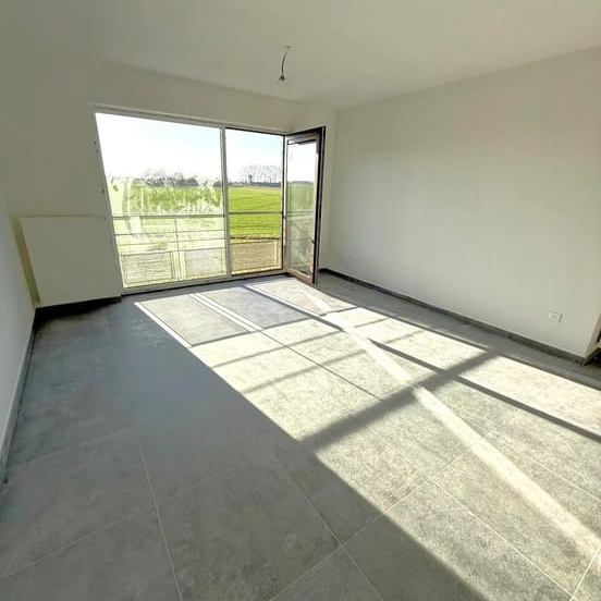 Appartement te huur - Photo 1