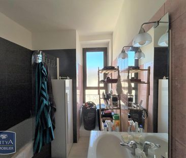 Location Appartement 5 pièces 105m² LIMOGES 87000 - Photo 4