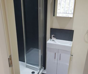 Studio Flat, Kilburn, NW2 - Photo 6