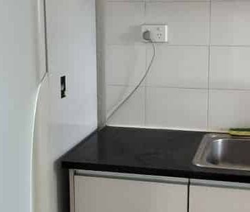 3 bedroom townhouse - Photo 4