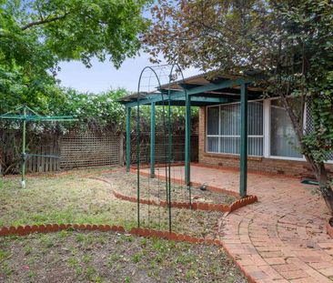 Cozy Two Bedroom Home - Photo 4