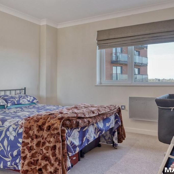 2 bedroom apartment to rent - Photo 1