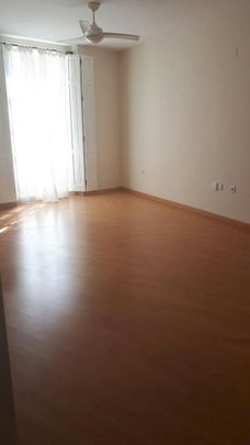 Piso de alquiler en Calle San Fernando, 53, Casco Antiguo - Photo 1