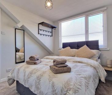 Rooms 1,2,3, 4 & 5, 8 Pims Avenue, Belfast, BT4 1PJ - Photo 1