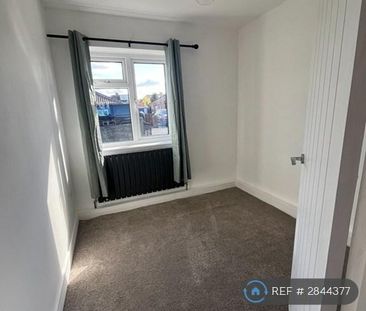 2 bedroom bungalow to rent - Photo 2