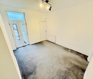 2 bedroom house to rent - Photo 3