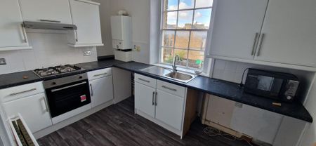 1 bedroom flat to rent - Photo 3