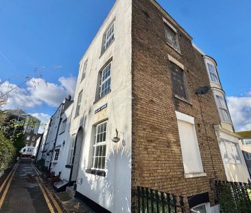 Adelaide Gardens, Ramsgate, CT11 9HH, Kent - Photo 4