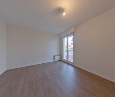 Location Appartement 3 pièces 83m² WOLFISHEIM 67202 - Photo 3