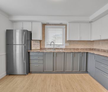 For Lease - 192 Edgehill (Upper) Drive, Barrie, Ontario - Photo 2