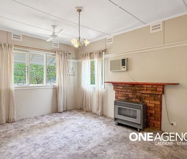 CHARMING 3 BEDROOM HOME IN A RELAXED COUNTRY SETTING!!! - Photo 1