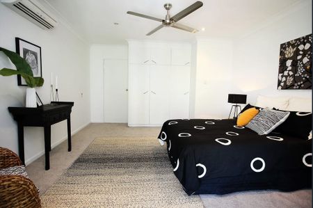 1/57 Alexandra Street, North Ward QLD 4810 - Townhouse For Rent | Domain - Photo 2