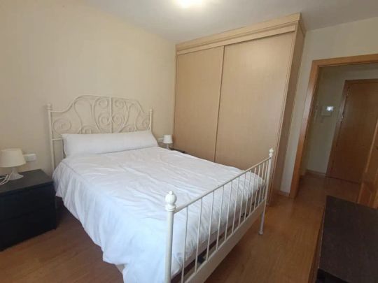 Apartamento de alquiler en Calle Plaza de Toros Vieja, 2, Perchel Sur - Plaza de Toros Vieja - Photo 1