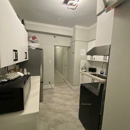 For Lease - 206 Carlton Street Unit# 106, Toronto, Ontario - Photo 2
