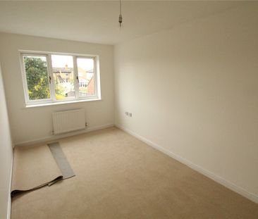 2 bedroom apartment to rent Orchid Close, Luton, Bedfordshire, LU3 - Photo 6